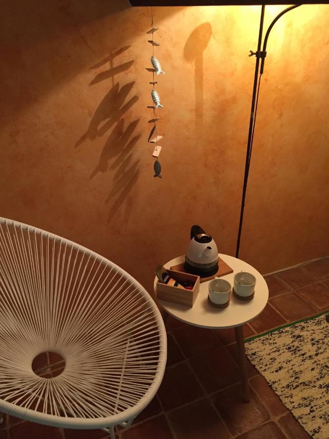 La Petite Sardine Bed and Breakfast Lirac Exterior foto