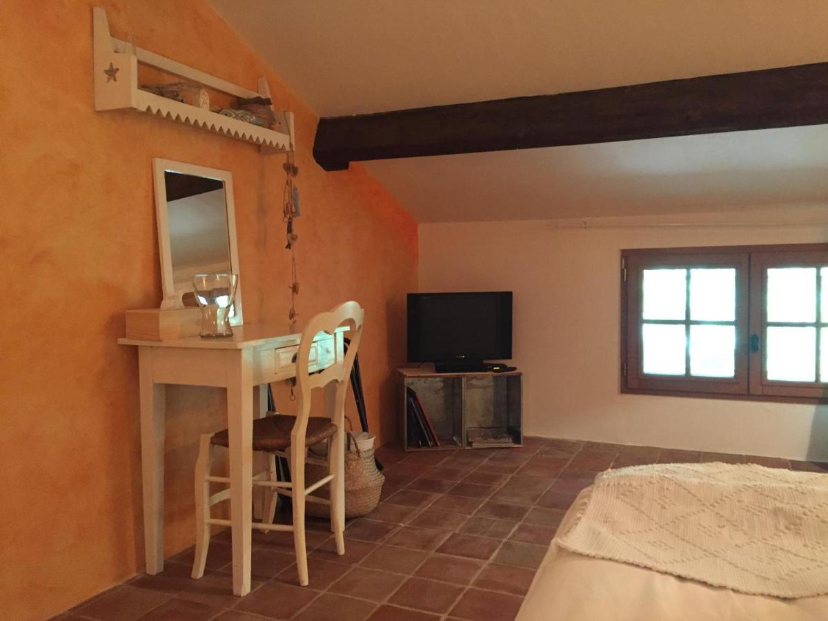 La Petite Sardine Bed and Breakfast Lirac Exterior foto