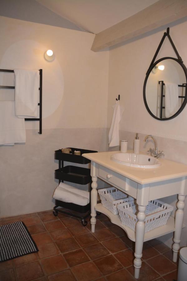 La Petite Sardine Bed and Breakfast Lirac Exterior foto